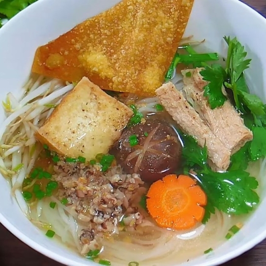 HỦ TIẾU