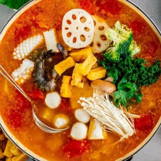 LẨU 1 NGƯỜI